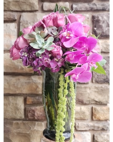 Elegant Bouquet Flower Arrangement