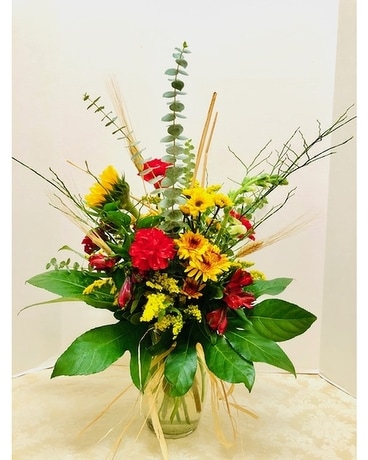 A Thankful Gathering Flower Arrangement