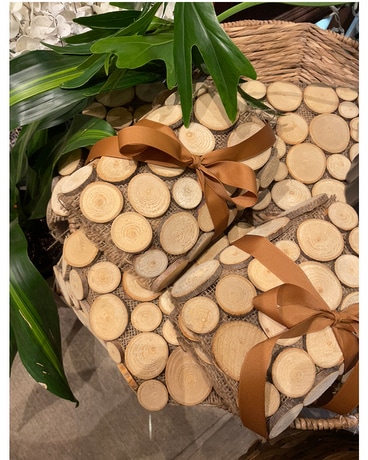 Burlap & Wood Table Runner Gifts