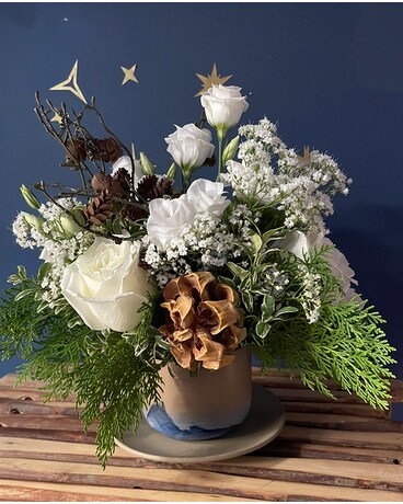 New Horizons Mug Flower Arrangement