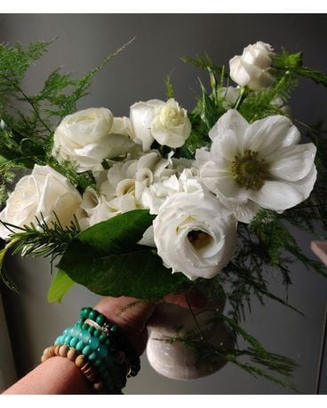 Simple and Sweet Flower Arrangement