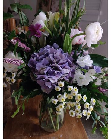 Meet Me in Montauk Flower Arrangement