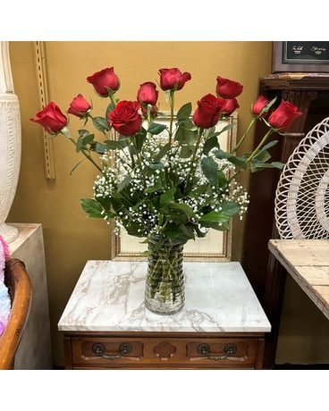 Red Roses with Baby's Breath Flower Arrangement