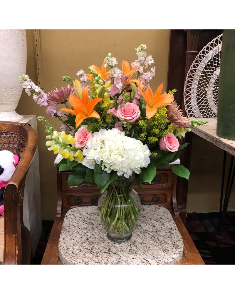 置物 SEPTEMBER MIXED FLOWERS September flowers 💛 - - - - - - - - #september #flowers