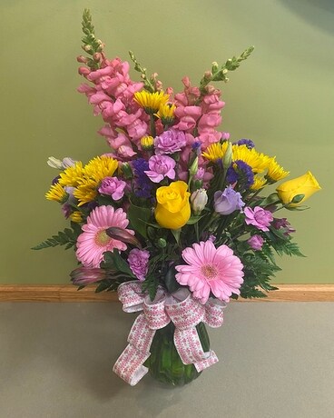 Garden Bouquet for Mom Flower Arrangement