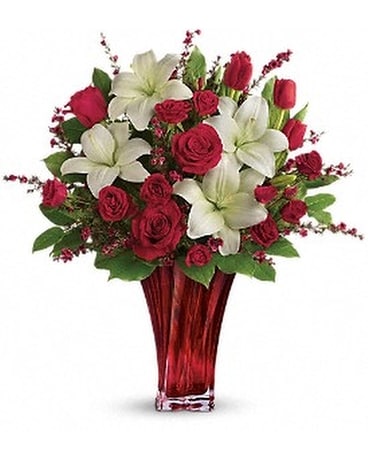 Love's Passion Bouquet by Teleflora Flower Arrangement