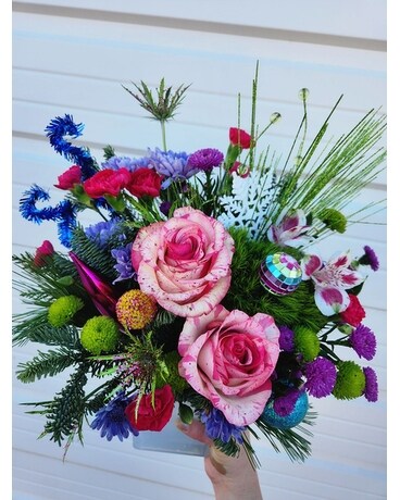 Cindy - Lou Who Flower Arrangement