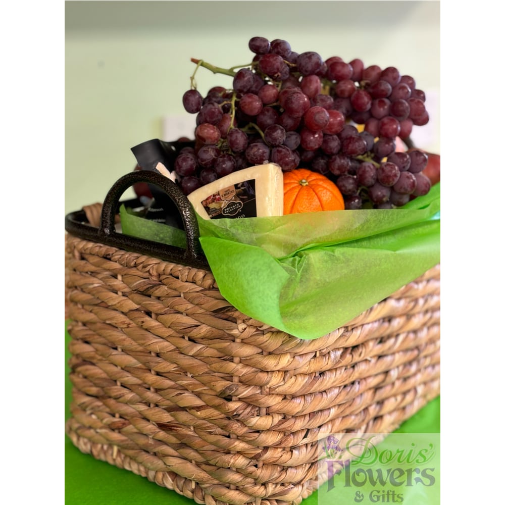 Doris' Gourmet Fruit Basket in Columbia TN - Doris' Flowers & Gifts