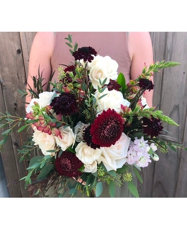 Wedding Bouquet Flower Arrangement