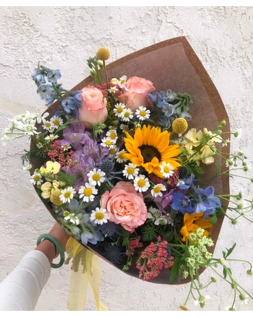 Sunflowers pastel Flower Arrangement