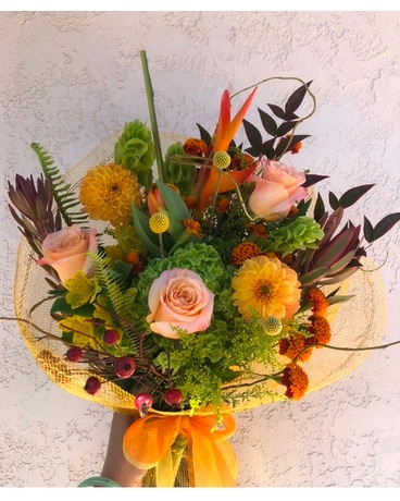 Summer Vibe Flower Arrangement