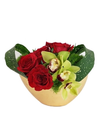 Modern love Flower Arrangement