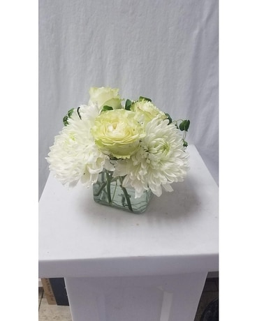 MLRB27 Flower Arrangement