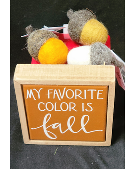 Shelf Sitter & Mini Felted Acorns Flower Arrangement