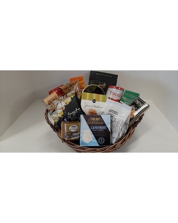 Gourmet basket Gift Basket