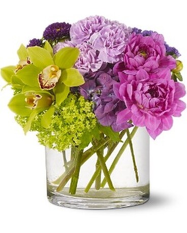 Watercolor Beauty Flower Arrangement