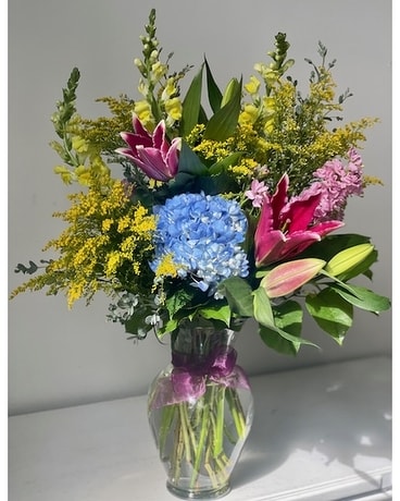 Medford Flower Arrangement