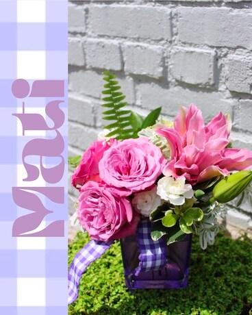 Mati Flower Arrangement