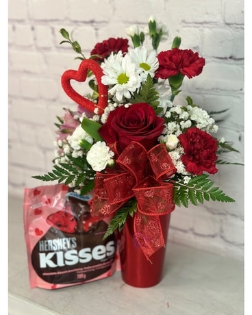 A Kiss Away Flower Arrangement