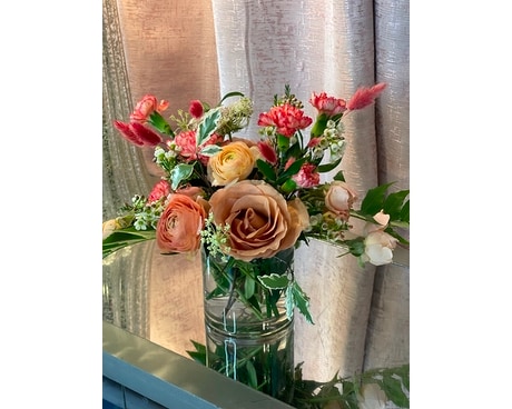 Peaches and Cream Flower Arrangement
