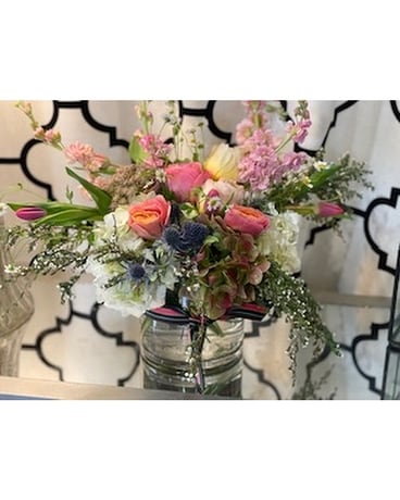 Spring Garden Morning Flower Arrangement