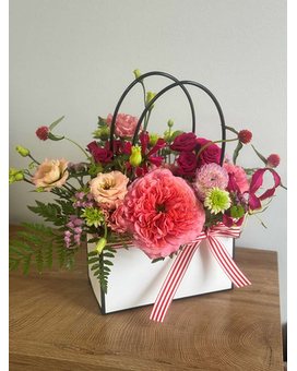 Cranberry, PA Flower Delivery - Flower Shop Near Me - Heritage