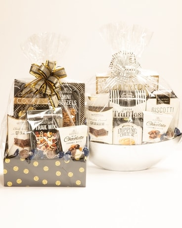 Small gourmet basket Gift Basket