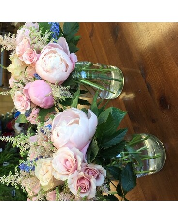 Wedding Table Centre Wedding Arrangement