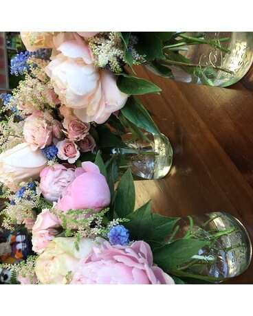 Wedding Table Crentre Wedding Arrangement