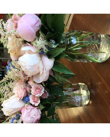 Wedding Table Centres Wedding Arrangement