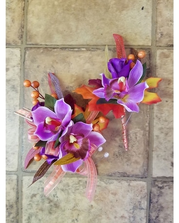 Peach Corsage & Bout Flower Arrangement