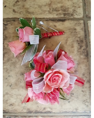 Wristlet and Bout Flower Arrangement