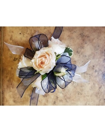 Rose w/Blue Ribbon Flower Arrangement