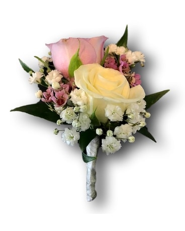 Bright Spray Rose Boutonniere Flower Arrangement
