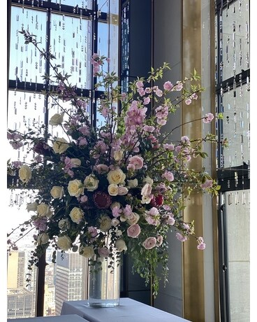Wedding & Special Events Flower Arrangement