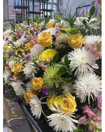 Wedding & Special Events Flower Arrangement