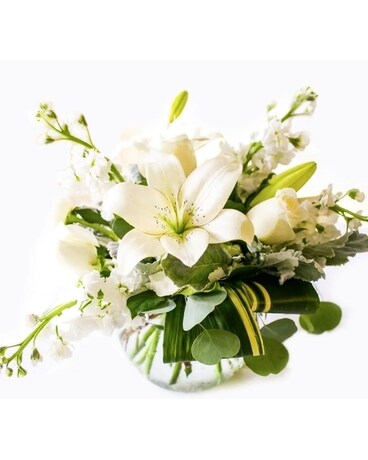 Gracefully Elegant Flower Arrangement