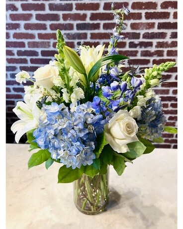 BLUEtiful Flower Arrangement