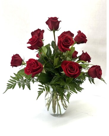Classic Dozen Roses Flower Arrangement