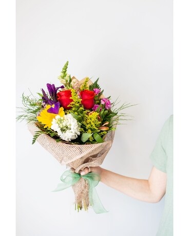Petite Market Wrap Flower Arrangement