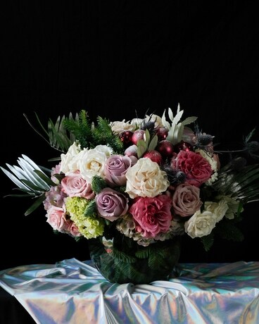 Rosenhave Flower Arrangement