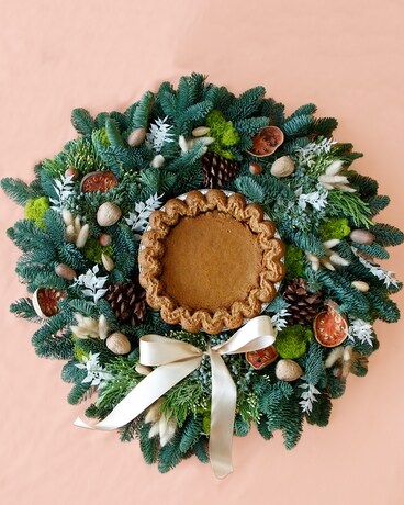 Cozy Home Wreath and Emporium Pie Set Flower Arrangement