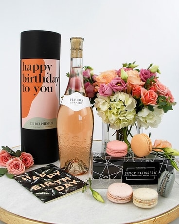 WINE & WISHES // Birthday Package Flower Arrangement
