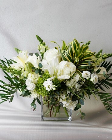 Beverly Hills Flower Arrangement