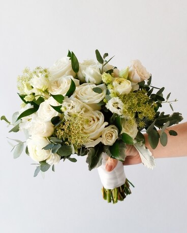 JET // Hand-Tied Bouquet Flower Arrangement