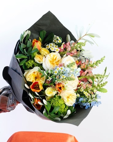 Holiday & Christmas Flower Delivery