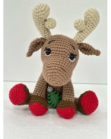 Martina Holiday Moose w/ Tree Flower Arrangement