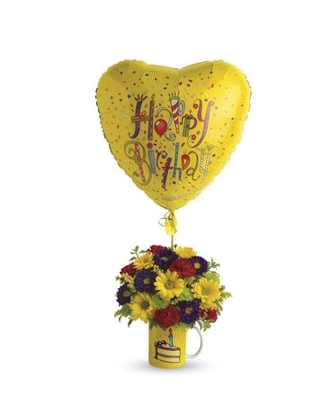 Hooray for Birthday (Cup & Mylar will vary) Flower Arrangement