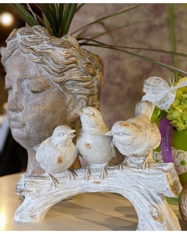 In-store home décor accessories Flower Arrangement