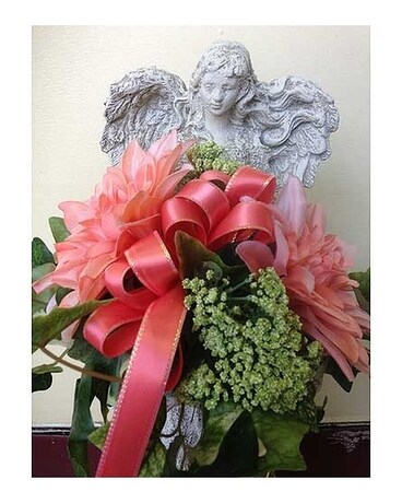 Garden Angel Statue with Silk